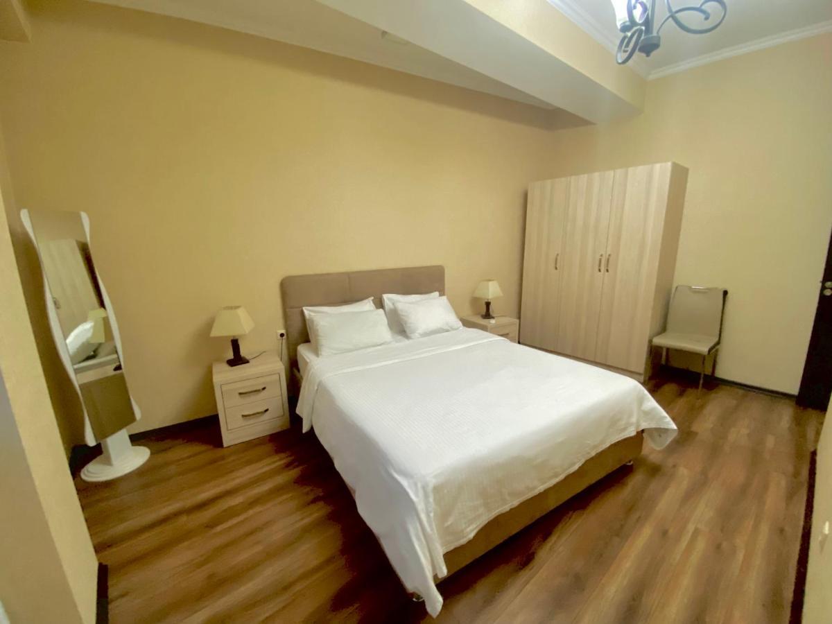 Mg Apartments In Tbiliszi Kültér fotó